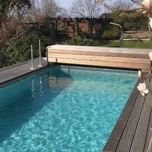 Doppelzimmer Mit Neuem Bad Und Sportpool-Nutzung Aussen, Im Souterrain Der Villa Naturpark, Garten Mit Rheinblick